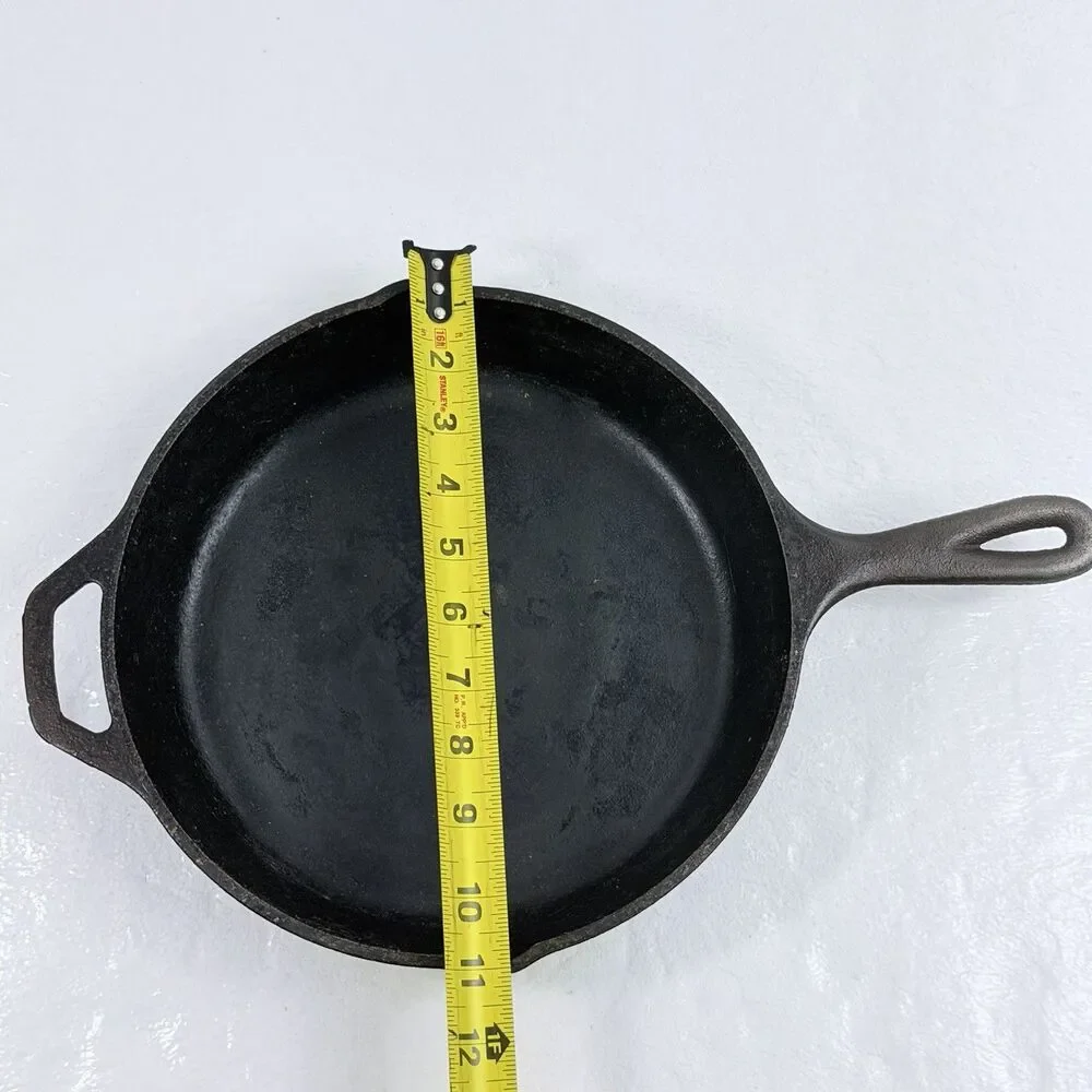 Vintage Lodge Cast Iron Skillet 8SK Heat Ring Double Handle 10